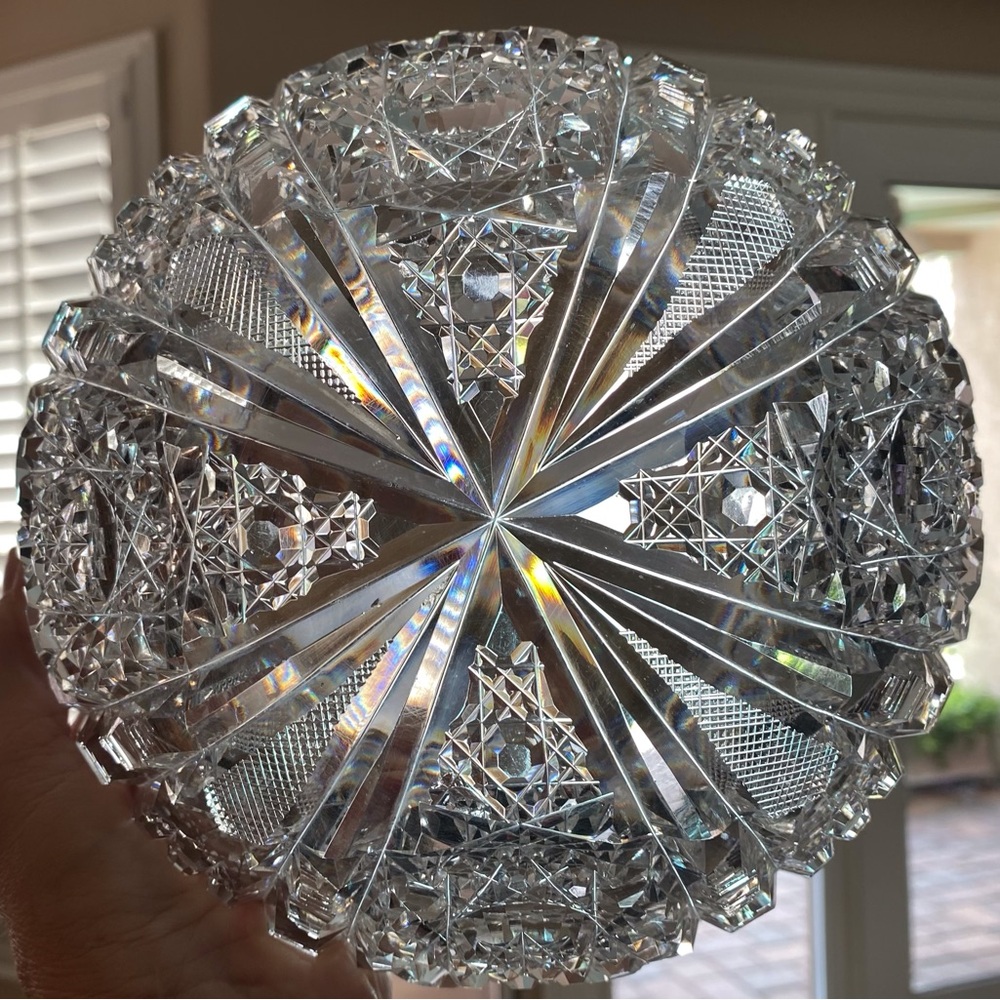 Stunning Antique Gundy Clapperton Othello Pattern 8” Brilliant Cut Glass Bowl
